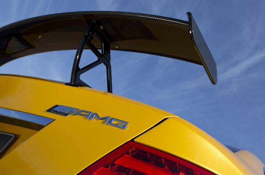  Mercedes-Benz C63 AMG Coupe Black Series 2012 года  (фото 35 из 66)